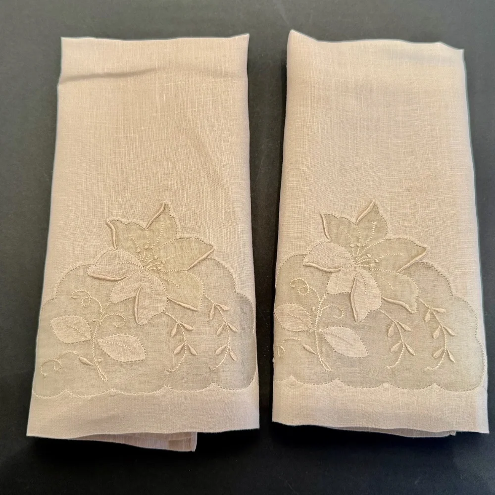 Pair Vintage Beige Madeira Linen & Organza  Fingertip Towels